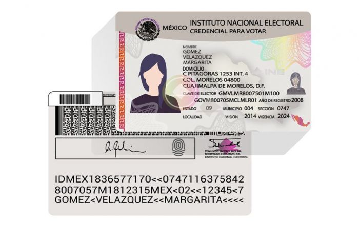 es delito pedir la credencial de elector